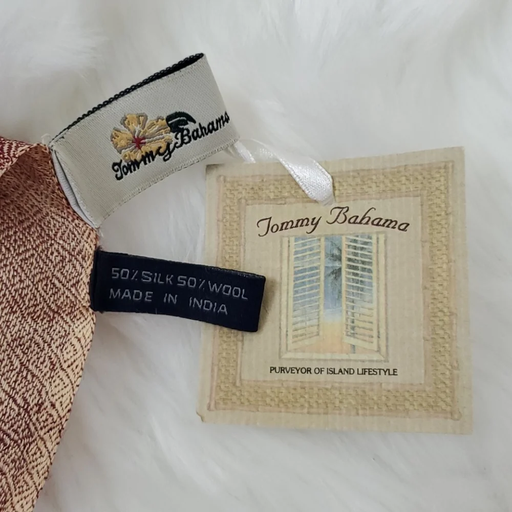 Tommy Bahama Diamonds in Paradise Silk Wool Scarf Luxury New